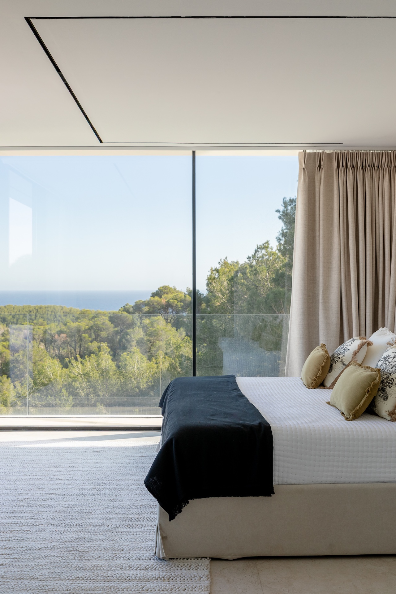 Resa Estates for sale Ibiza Vlla Aixa te koop sale lift sea views bedroom 3.jpg